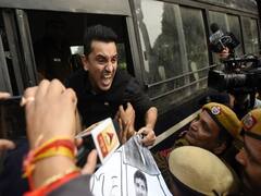 Social Media पर प्याज की बढ़ी कीमतों से जुड़े वीडियो वायरल