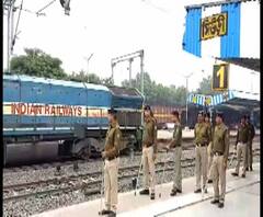 Reporter Stories: অপ্রীতিকর পরিস্থিতি এড়াতে বীরভূমের রেলস্টেশনগুলিতে মোতায়েন জিআরপি, আরপিএফ