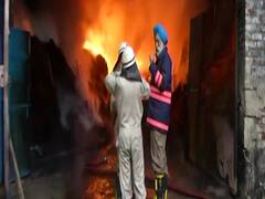 Fire breaks out at wood factory in Delhi's Mundka, 9 fire tenders on spot