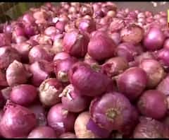 পেঁয়াজের দাম নিয়ে নিয়ন্ত্রণে বাজারে অভিযানে কলকাতার পুলিশ কমিশনারের