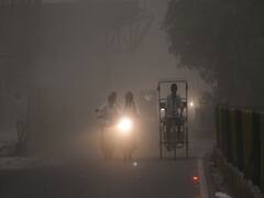 दिल्ली में न्यूनतम तापमान 2.7 डिग्री पहुंचा, सड़कों पर घना कोहरा, गाड़ी चलाते समय बरतें सावधानी