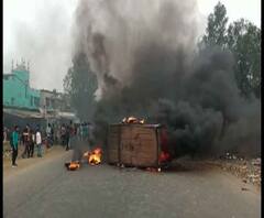 নাগরিকত্ব সংশোধনী আইনের প্রতিবাদে উত্তাল দিল্লি, একের পর এক বাস ও গাড়িতে আগুন, পড়ুয়া ও পুলিশের খণ্ডযুদ্ধ