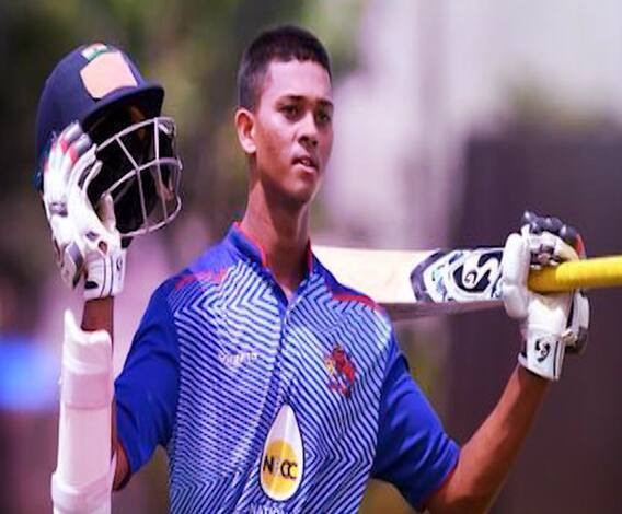 Yashasvi Jaiswal | अवघ्या 18व्या वर्षी मुंबईचा उदयोन्मुख फलंदाज यशस्वी जैस्वाल करोडपती | स्पेशल रिपोर्ट | ABP Majha