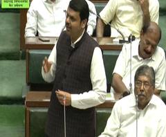 Devendra Fadnavis | विरोधी पक्षाकडून माजी मुख्यमंत्री देवेंद्र फडणवीस यांनी नाना पटोलेंचं केलं अभिनंदन | ABP Majha