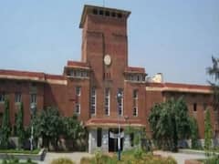 Jamia Protest: Jamia के छात्रों के समर्थन में आए Delhi University के छात्र