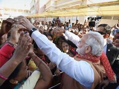 'PM Modi को क्लीन चिट मिली' Gujarat दंगे पर विधानसभा में फाइनल रिपोर्ट पेश