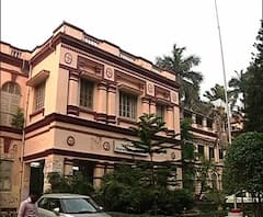 সমাবর্তন বিতর্কে এবার বিশ্ববিদ্যালয়কেই চ্যালেঞ্জ আচার্যের, কর্মসমিতির নেওয়া বিশেষ সমাবর্তন স্থগিতের সিদ্ধান্ত বেআইনি, উপাচার্যকে চিঠি দিয়ে জানালেন রাজ্যপাল