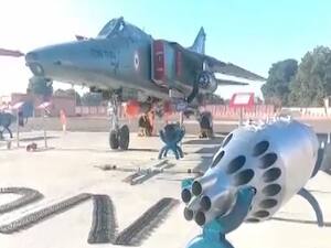 MiG 27's last flight, Pak's threatens for war | Master Stroke Full