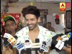 Kartik Aaryan celebrates Christmas with children