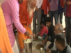 Free meals for devotees as Ram Rasoi begins across Ayodhya