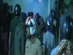 Ahmedabad: Stone pelting on policemen during anti-CAA protest