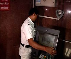 স্কিমার লাগিয়ে জালিয়াতি, তবুও রক্ষীহীন এটিএম