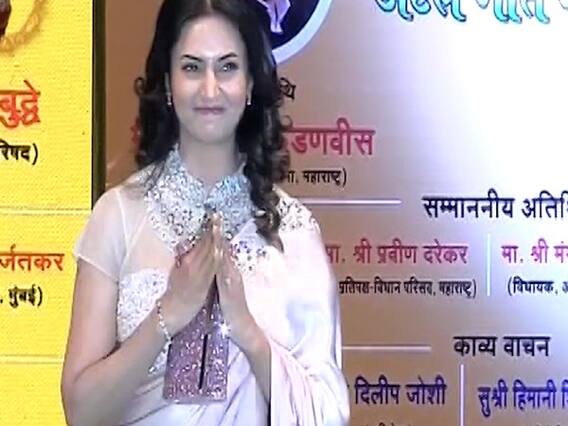 Divyanka Tripathi & Dilip Joshi pay tribute to Atal Bihari Vajpayee