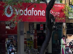 Vodafone ने दिल्ली के कुछ इलाकों में बंद की सेवाएं | CAA Protest
