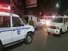 રાજકોટઃ કાલાવાડ રોડ મોડી રાત્રે યુવતીની ત્રણ યુવકોએ કરી છેડતી, શું છે વિગત? જુઓ વીડિયો