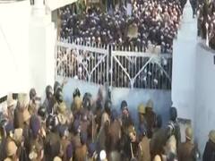 CAA Protest: लखनऊ में Darul Uloom Nadwatul Ulama college के छात्रों ने किया प्रदर्शन