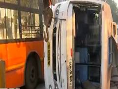 Six injured after school bus collides with cluster bus in Naraina