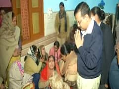 Amit Balyan के घर पहुंचे सीएम केजरीवाल