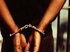 J&K में फिदायीन हमले की साजिश नाकाम, Pulwama से हिजबुल का आतंकी गिरफ्तार