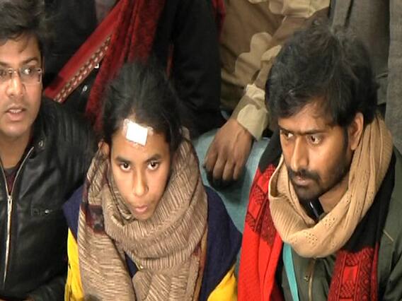 Cong raises question on Delhi police over JNU violence | News@7