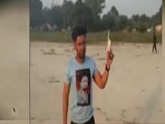 People brandish guns, post videos on social media | Sansani (02.01.2020)