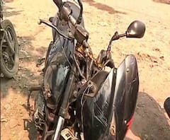 বাসন্তী হাইওয়েতে পিক আপ ভ্যানের সঙ্গে সংঘর্ষে মোটর বাইক আরোহীর মৃত্যু