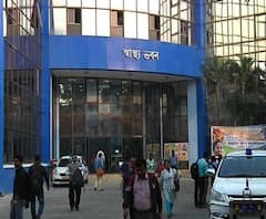 Reporter Stories: পুরভোটের আগে রাজ্যের সমস্ত সরকারি হাসপাতালে বিনামূল্যের ওষুধ সরবরাহ পরিষেবা স্বাভাবিক রাখতে মোটা অঙ্কের অর্থ বরাদ্দ সরকারের