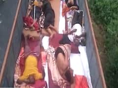 Andhra Pradesh: 2 dead, 15 injured in bus accident in Chittoor