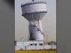 देखते-देखते धराशाई हुई पानी की टंकी, पश्चिम बंगाल के बांकुरा की तस्वीर