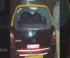 Mumbai Crime | मुलुंडमध्ये खिंडी पाडा रोडवर 10-15 गाड्यांची तोडफोड | ABP Majha