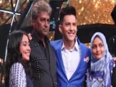 Singer Neha Kakkar donates Rs 2 Lakh to musician Roshan Sahib 