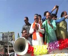 নন্দীগ্রামে বিজেপির মিছিল ঘিরে ধুন্ধুমার, লাঠিচার্জ পুলিশের, দিলীপ ঘোষের হুঁশিয়ারি, খবর এক ঝলকে