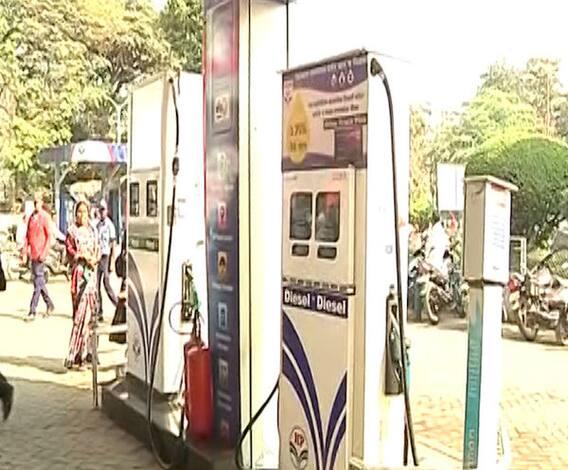 Maharashtra Bandh | औरंगाबादमध्ये हर्सूल टी पॉईंट भागातील पेट्रोल पंप 'वंचित'च्या कार्यकर्त्यांकडून बंद