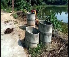 Reporter Stories: টাকা নিয়েও কাঁকসায় তৈরি হয়নি সুলভ শৌচালয়, তদন্তের আশ্বাস প্রশাসনের