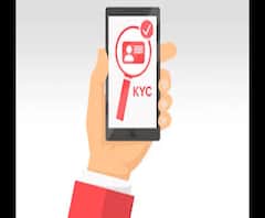 RBI | रिझर्व्ह बँकेकडून बँक ग्राहकांना खूशखबर; अॅपद्वारे केवायसी अपडेट करण्याची सुविधा | ABP Majha