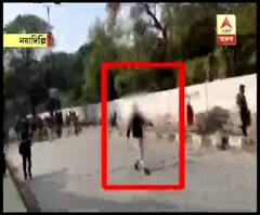 জামিয়া মিলিয়া ইসলামিয়া বিশ্ববিদ্যালয়ের পড়ুয়াদের বন্দুক উঁচিয়ে হুমকি, গুলি, প্রশ্নের মুখে পুলিশ-প্রশাসন