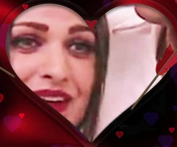 Bigg Boss 13: Himanshi Khurana 10 साल पुराना रिश्ता तोड़ Asim Riaz के लिए शो में करेंगी enter!