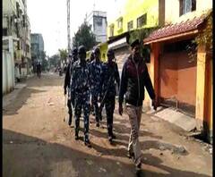 ডানকুনিতে দিল্লি রোডে তৃণমূল-বিজেপি সংঘর্ষ থামাতে গিয়ে আক্রান্ত পুলিশ