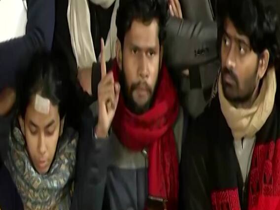 JNU छात्रसंघ ने कैंपस में हुई हिंसा को लेकर दिल्ली पुलिस पर लगाया आरोप | राजनीति की खबरें