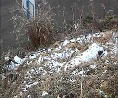 দার্জিলিঙে আজও রোদ ঝলমলে পাহাড়, সকালে মেঘে ঢাকা কাঞ্চনজঙ্ঘা