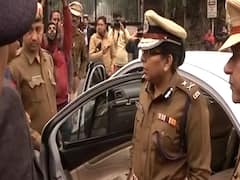 JNU case: Joint CP पहुंची, जांच रिपोर्ट तैयार कर गृह मंत्री को सौंपेंगी