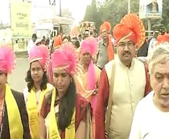 Osmanabad | 93 व्या मराठी साहित्य संमेलनाला सुरुवात, ग्रंथ दिंडीने शुभारंभ | ABP Majha