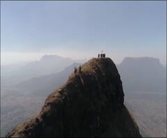 Majha Special | पिंपरीच्या सह्याद्री भुजबळ कडून लिंगाणा सर, चार वर्षाच्या चिमुरडीची कमाल | ABP Majha