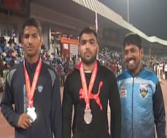 Maharashtra Kesari | महाराष्ट्र केसरी स्पर्धेत 70 किलो माती विभागात कालिचरणला सुवर्ण तर दिनेशला रौप्य | ABP MAJHA