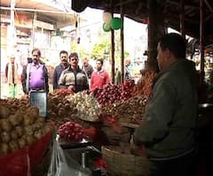 সবজির আগুন দাম, লেক মার্কেটে এনফোর্সমেন্ট ব্রাঞ্চের অভিযান