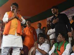 Congress hits out at Vijayvargiya on 'poha' remark | Master Stroke