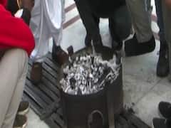 Katra Shrine Board provides 'angithis' to Vaishno Devi pilgrims to beat cold