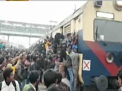 Trains overloaded as 12 lakh apply for 11,880 vacancies in Bihar police