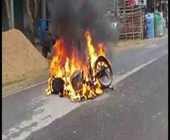 সিএএ-এনআরসির প্রতিবাদে বনধ ঘিরে উত্তপ্ত মুর্শিদাবাদের জলঙ্গি, মাঝে পড়ে মৃত্যু ২ আন্দোলনকারীর, জখম আরও কয়েকজন