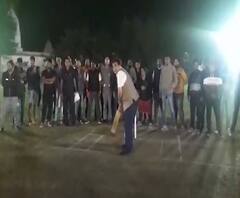 Nitin Gadkari | क्रिकेटच्या मैदानात नितीन गडकरींची फटकेबाजी | नागपूर | ABP Majha